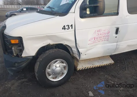 2012 Ford E-350 Super Duty Commercial из США, поврежденный, VIN 1FTSS3EL2CDA18276